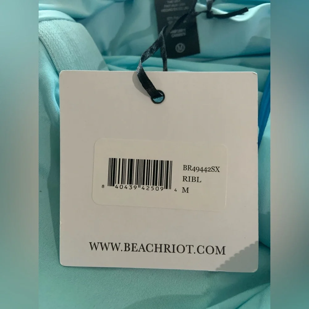 Beach Riot Women's Sydney One-Piece Swimsuit- Size M- BNWT - Picture 7 of 8